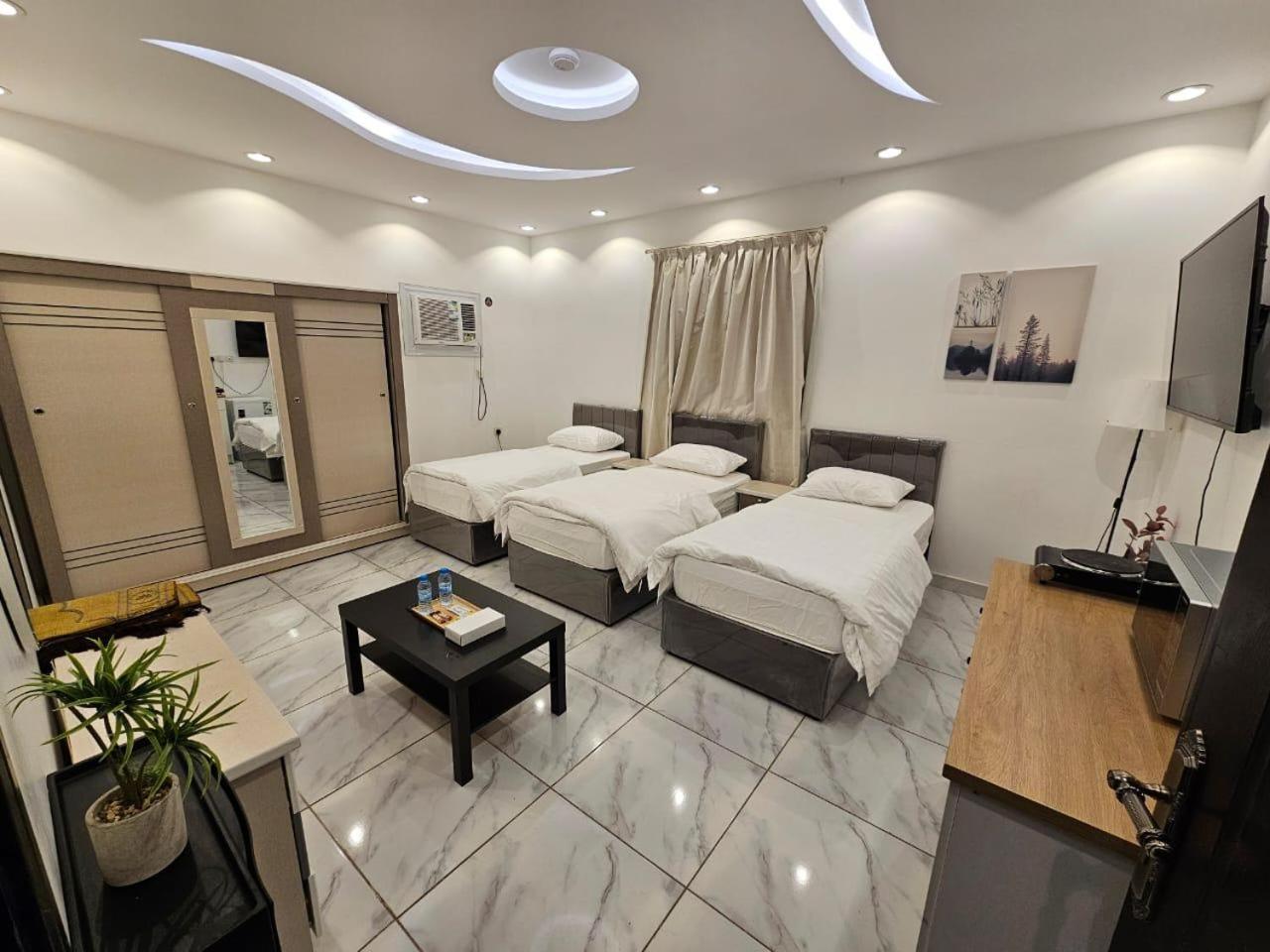 Comfortable & Big Family Apartments 10Mins Drive To Al-Masjid -Nabawi - Nozol Noor 2 Medina Luaran gambar