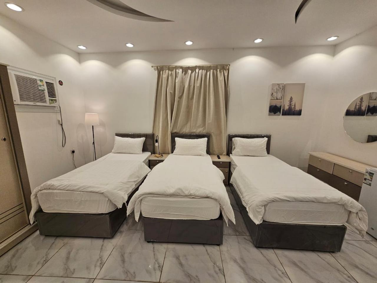 Comfortable & Big Family Apartments 10Mins Drive To Al-Masjid -Nabawi - Nozol Noor 2 Medina Luaran gambar