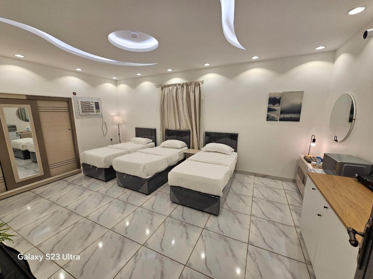 Comfortable & Big Family Apartments 10Mins Drive To Al-Masjid -Nabawi - Nozol Noor 2 Medina Luaran gambar