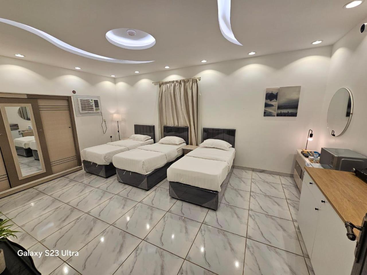 Comfortable & Big Family Apartments 10Mins Drive To Al-Masjid -Nabawi - Nozol Noor 2 Medina Luaran gambar